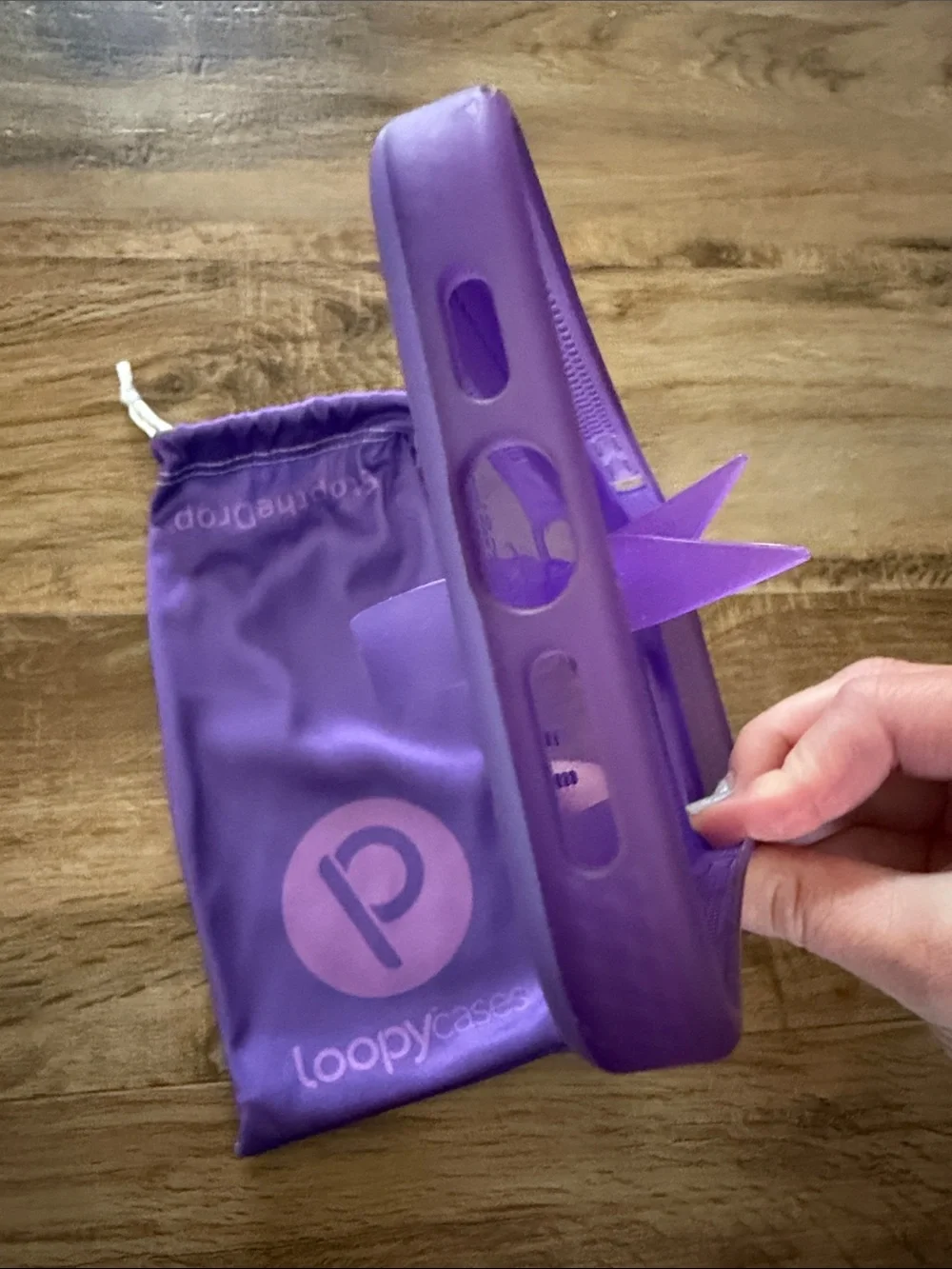 iPhone 15 pro max NEW Purple Loopy Phone Case